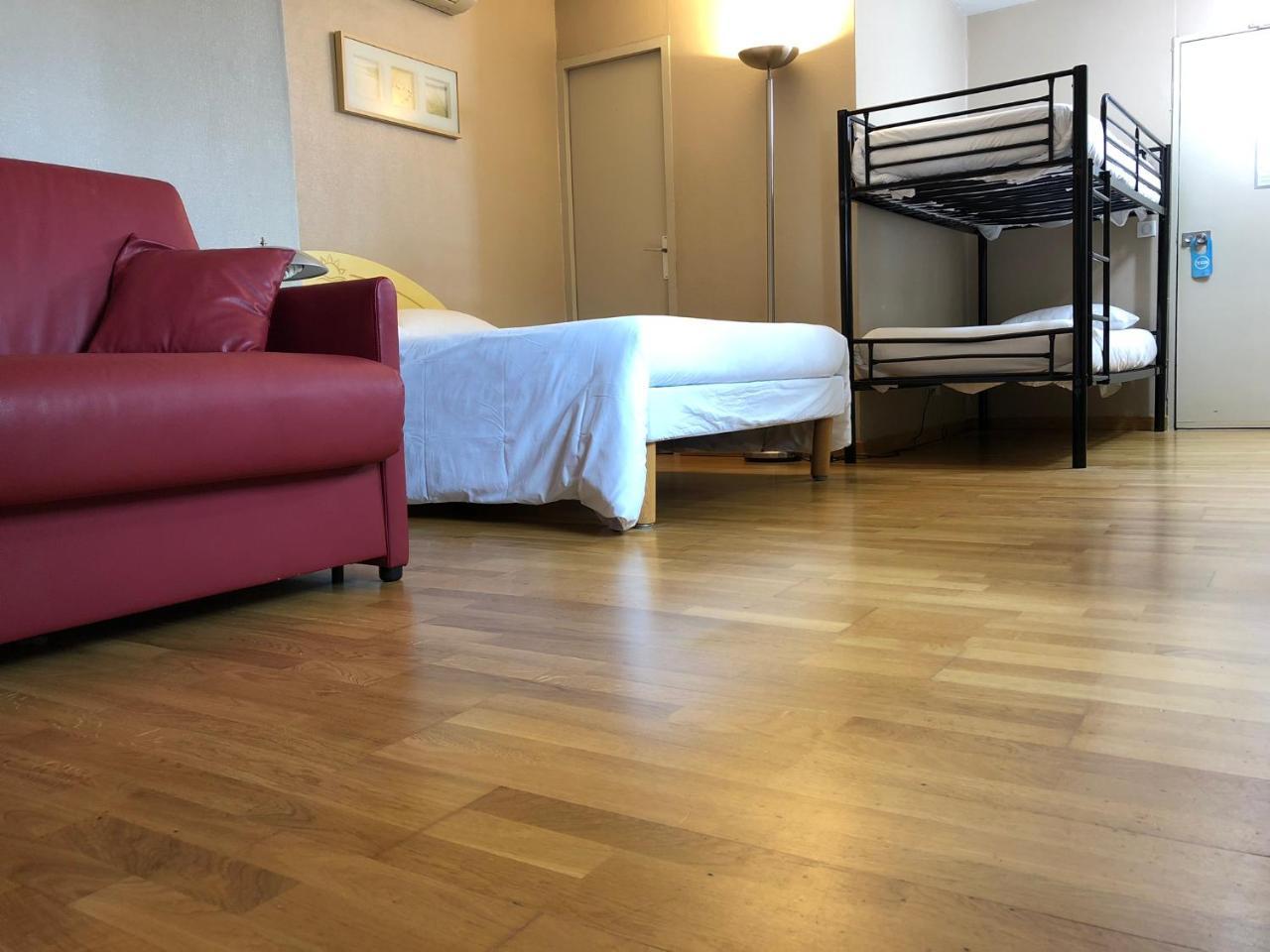 Halt Hotel - Choisissez L'Hotellerie Independante Лат Экстерьер фото