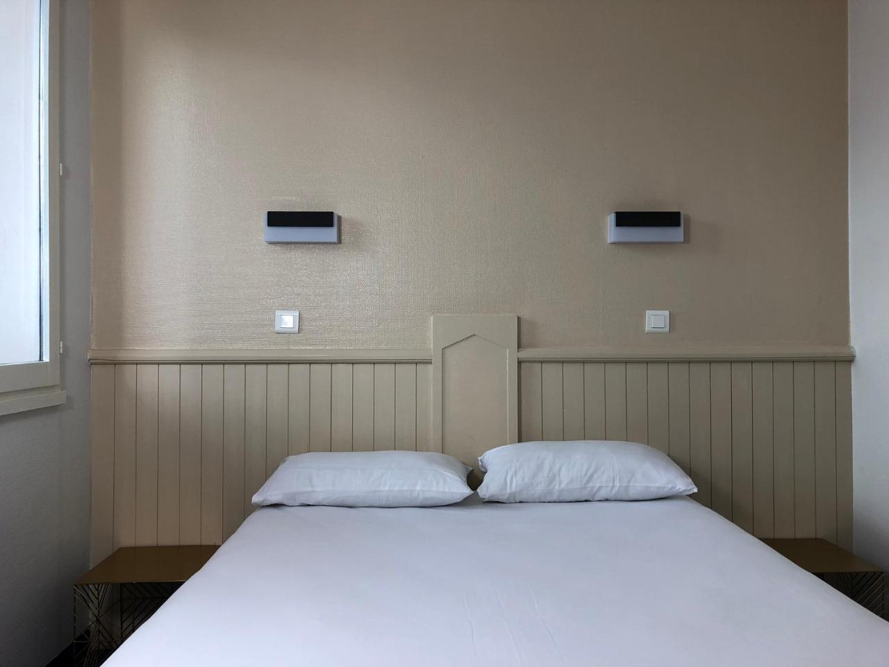Halt Hotel - Choisissez L'Hotellerie Independante Лат Экстерьер фото